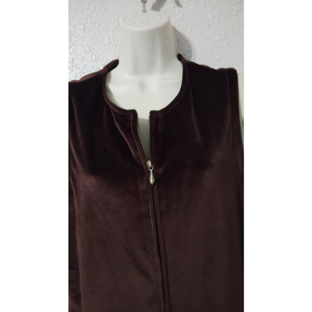 Vintage Sports Saavy Vest Women Medium Brown 100% Polyester Zipper , 1980's